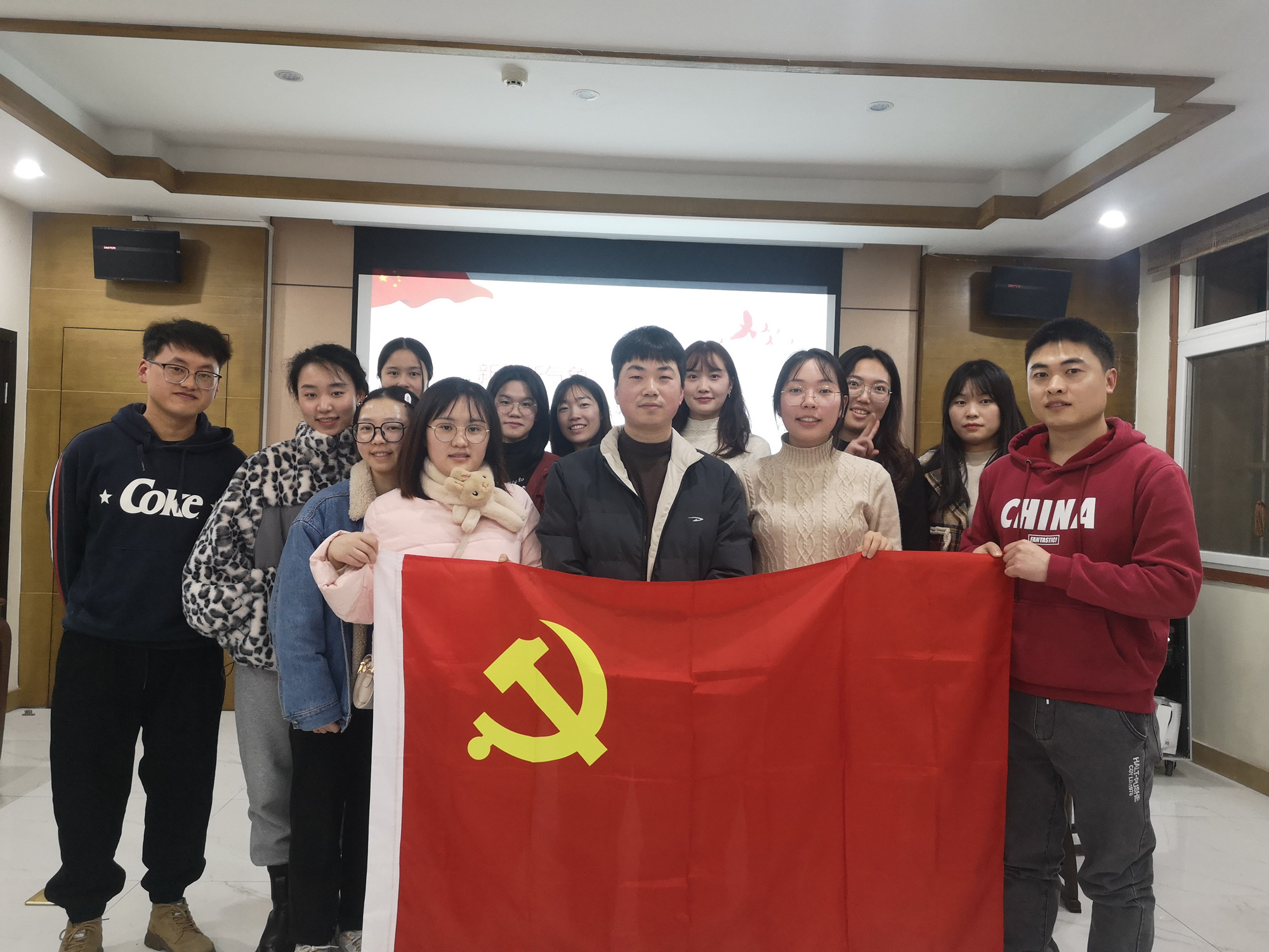 研六_副本.jpg